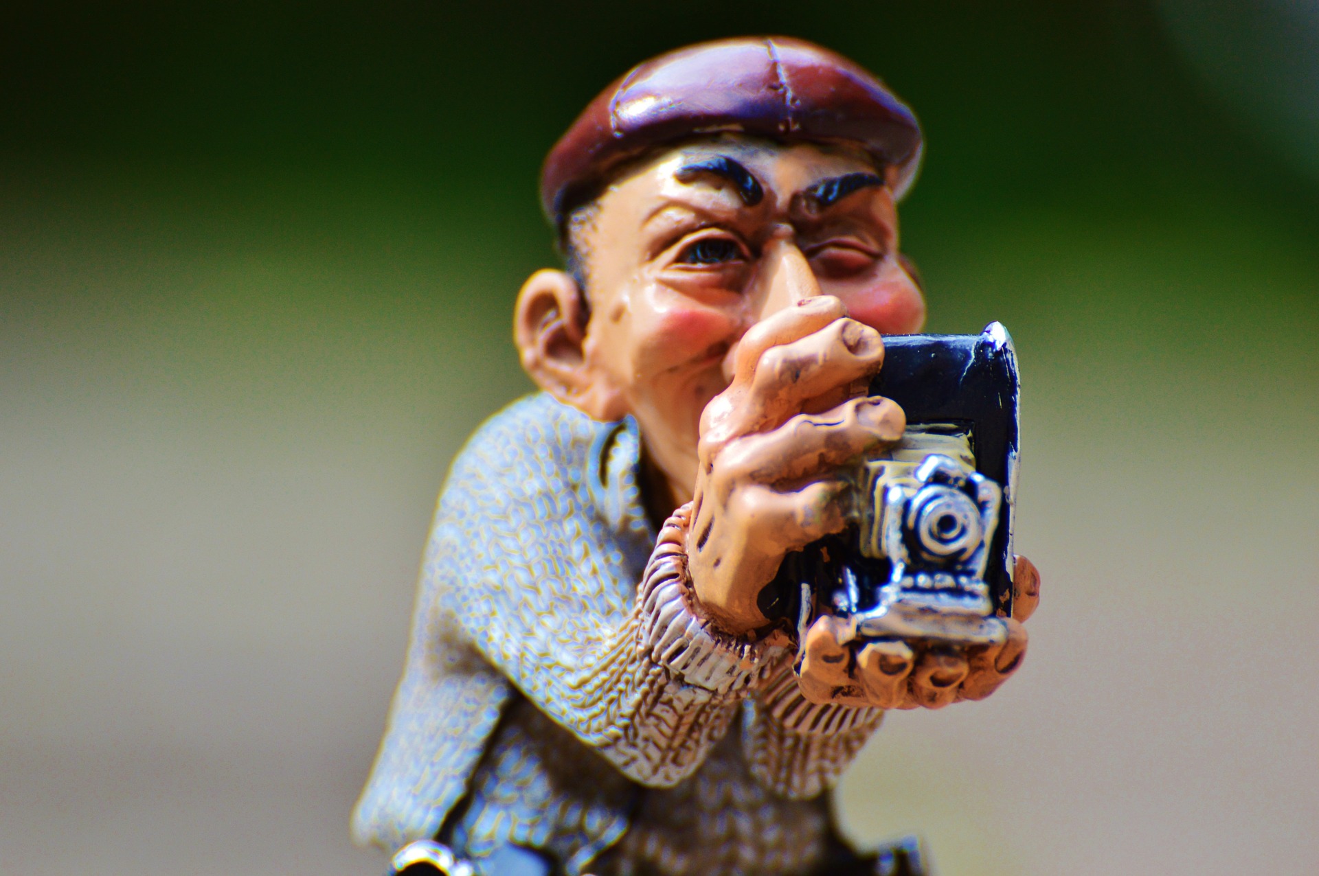 «Уберите камеру!»: в ФТС объяснили запрет на фотосъёмку материалов таможенной проверки